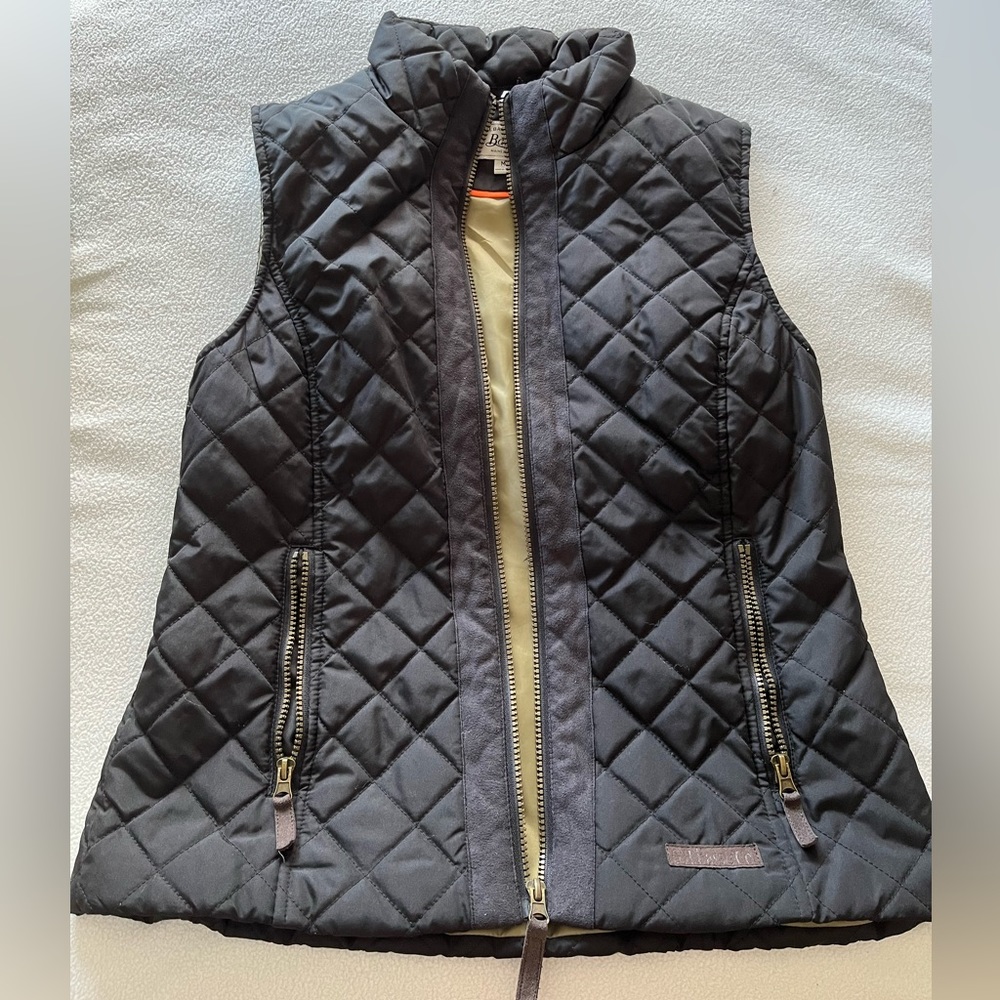 Black vest